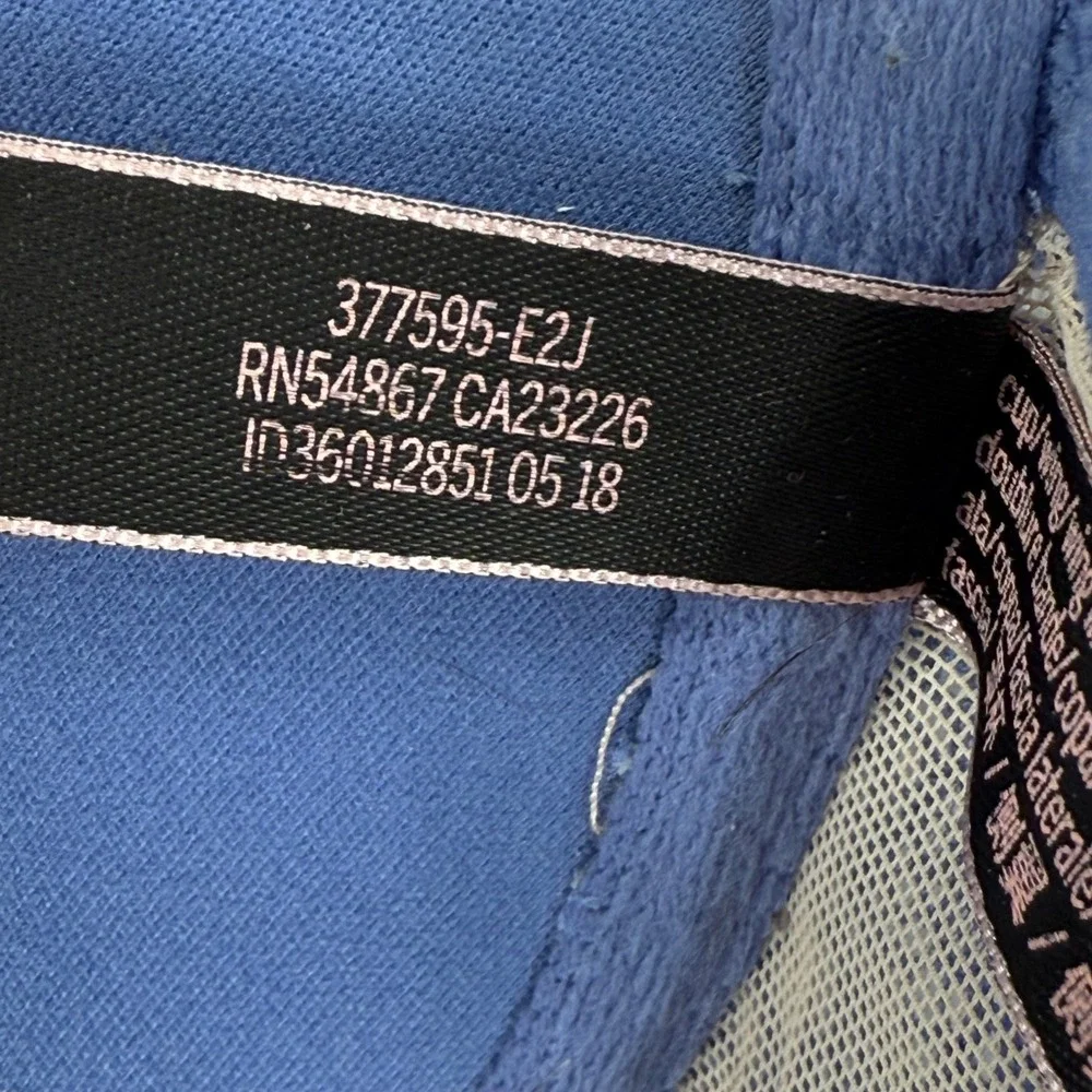 Victoria's Secret Very Sexy Push Up Bra 32DD/E70‎ Blue Lace Criss Cross Back